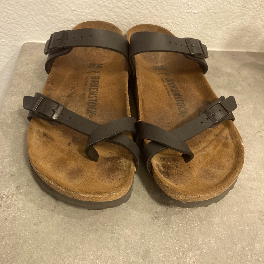 Birkenstock Black Cross-Strap Sandals